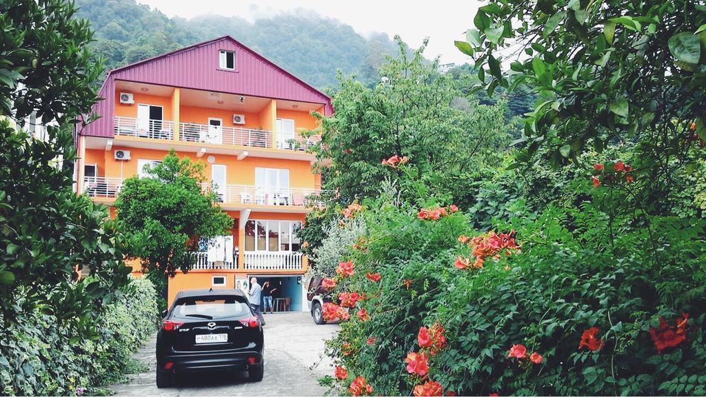 Kvariati - Guest House Esterno foto
